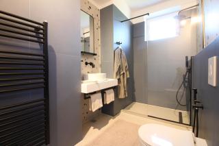 Blue Apartment - Sarajevo - 8