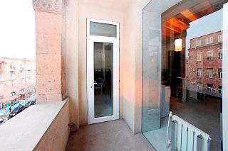 Stylish Modern Studio Apartment + Open Balcony, CITY CENTER- SUPERB LOCATION - Yerevan - 6