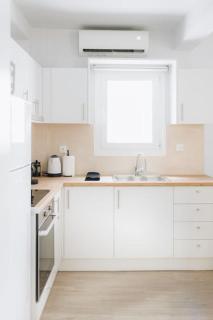 Modern ground floor getaway - 1