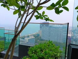 Edge Central Pattaya Lux - 2