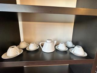 Neon Luxury apartments next to the Gondola - 1