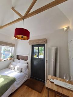 THE ANNEX, Lostwithiel Small Double Bed, Private Parking, Quiet Location - Lostwithiel - 5