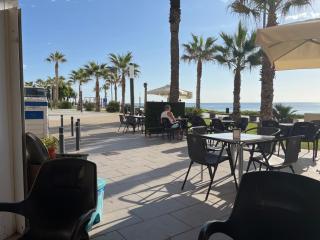Big one bedroom apartment next to beach. - Torrevieja - 1