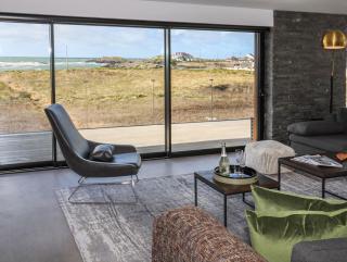 Sandown House - 8