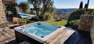 Provencal stone farmhouse with sea view, swimming pool and spa - Tourrettes-sur-Loup - 4