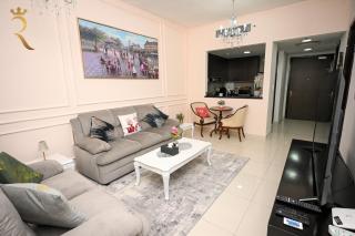Al Reems Retreat Victorian 1BR Apartment - Abu Dhabi - 5