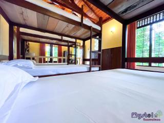 Mystel Unawatuna - 9