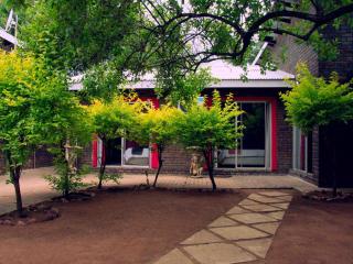 Fire and Ice Guesthouse - Lephalale - 9