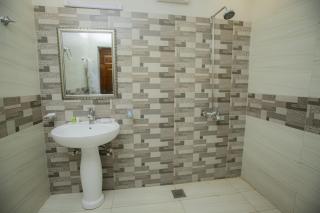 Hotel white season Gulberg - 5