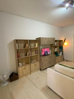 Apartment Near The Seaside Promenade - Athene - 4