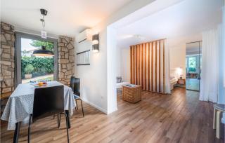Amazing Apartment In Rovinj With Wifi - Rovinj - 6
