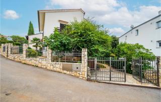 Amazing Apartment In Rovinj With Wifi - Rovinj - 1