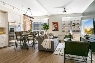 Chic 4Bed Oasis Steps from French Quarter Magic! - New Orleans - 4