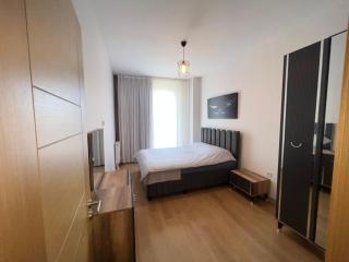 Central Location Free WIFI AC Parking Garage - Esenyurt - 4