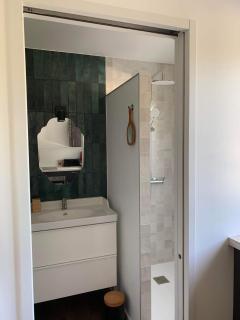 Appartement 40m2 vue sur mer accès direct plage et parking privé - Dinard - 5