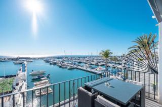 Puerto Banus Front Line 2 bedroom apartment - 2