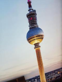 Checkpoint Charlie Apartment - Berlin - 0