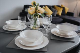 Kinetic Stays - Symphony Building - 8