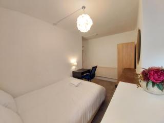 London Oldbury house rooms - London - 3