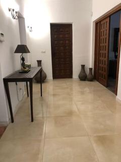 Exclusive Secluded Villa with Private Pool Hot tub & BBQ -7 Minutes from Marbella" - Estepona - 5