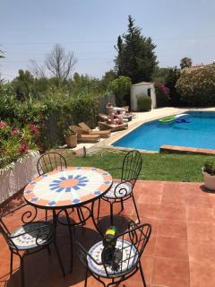 Exclusive Secluded Villa with Private Pool Hot tub & BBQ -7 Minutes from Marbella" - Estepona - 3