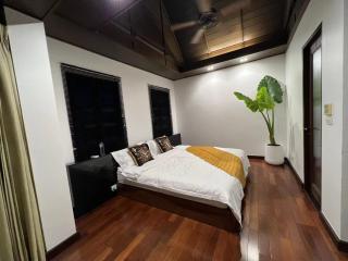 Bangkok City Centre Luxurious Villa - Bangkok - 3