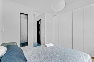 VEN54 -Loreto - Duomo- Modern - Central - Bright - 2