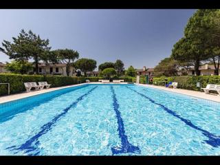 Precious villa with private garden and barbecue - 4