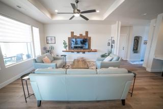Hollywood Hangout - New West Properties - Kanab - 2
