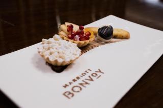 Four Points by Sheraton Ahmedabad - 4