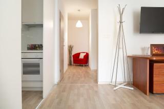 Great Tourist and Business Apartment - Bratislava - 3