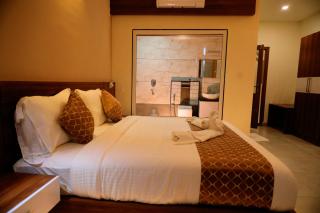 Blue Peaks Holiday Home Munnar - Munnar - 6