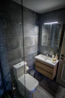 City Loft 6 (Stamatina's Luxury Apartments) - 1