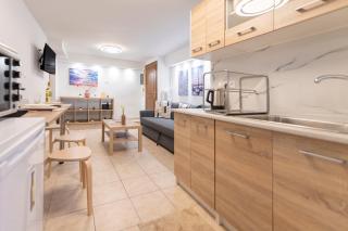 Flat with patio near Acropolis & Herodion - Athens - 5