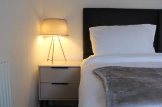 Langley Bungalow - Slough - 3