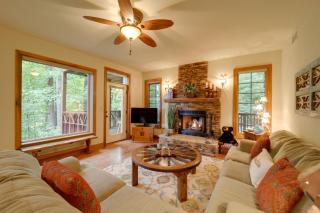 Hike On-Site Gem in Burnsville, Near Waterfalls - Burnsville - 9