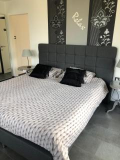 Vakantievilla met zwembad, wellness en glamping in Paal/Beringen - Beringen - 2