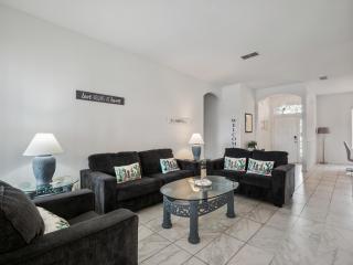 Summer Oasis - Davenport - 1