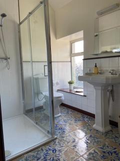 Baytree Farmhouse - Garryvoe - 4