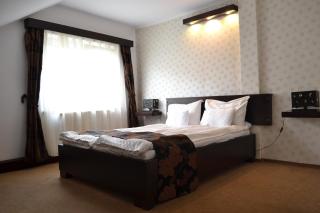 CHIC CITY Rooms - Sighişoara - 9