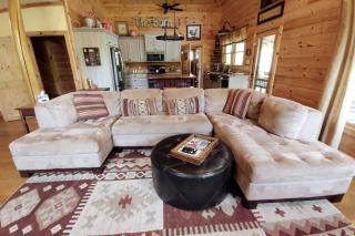 Water's Edge, Covered Porch, Deep Creek as your Backyard Haven, Hot Tub, Pool Table, Fire Pit, Close to Town & Entrance to National Park - 6