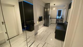 Q Luxury Apartment - Palas Center - Iaşi - 5