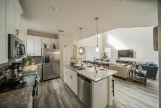 Lovely Vacation Home with Private Pool CG1646 - Davenport - 1