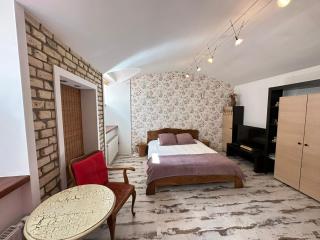 Old Town cosy one bedroom apartments with fireplace - 3