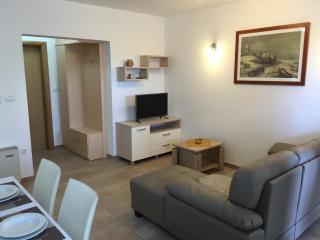 Apartments Sanbrandin - Krk - 4