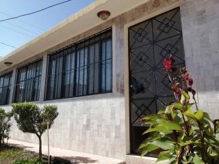 Casa junto a Lago - Yuriria - 6