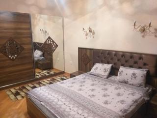 3 komnotnaya kvartira - Baku - 9