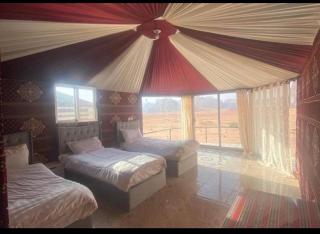 Wadi rum Bubble Camp & tour - 3