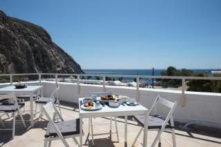 Sagma Beach Rooms - Perissa - 9