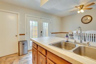 Bossier City Townhome with Patio and Outdoor Dining! - Bossier City - 1